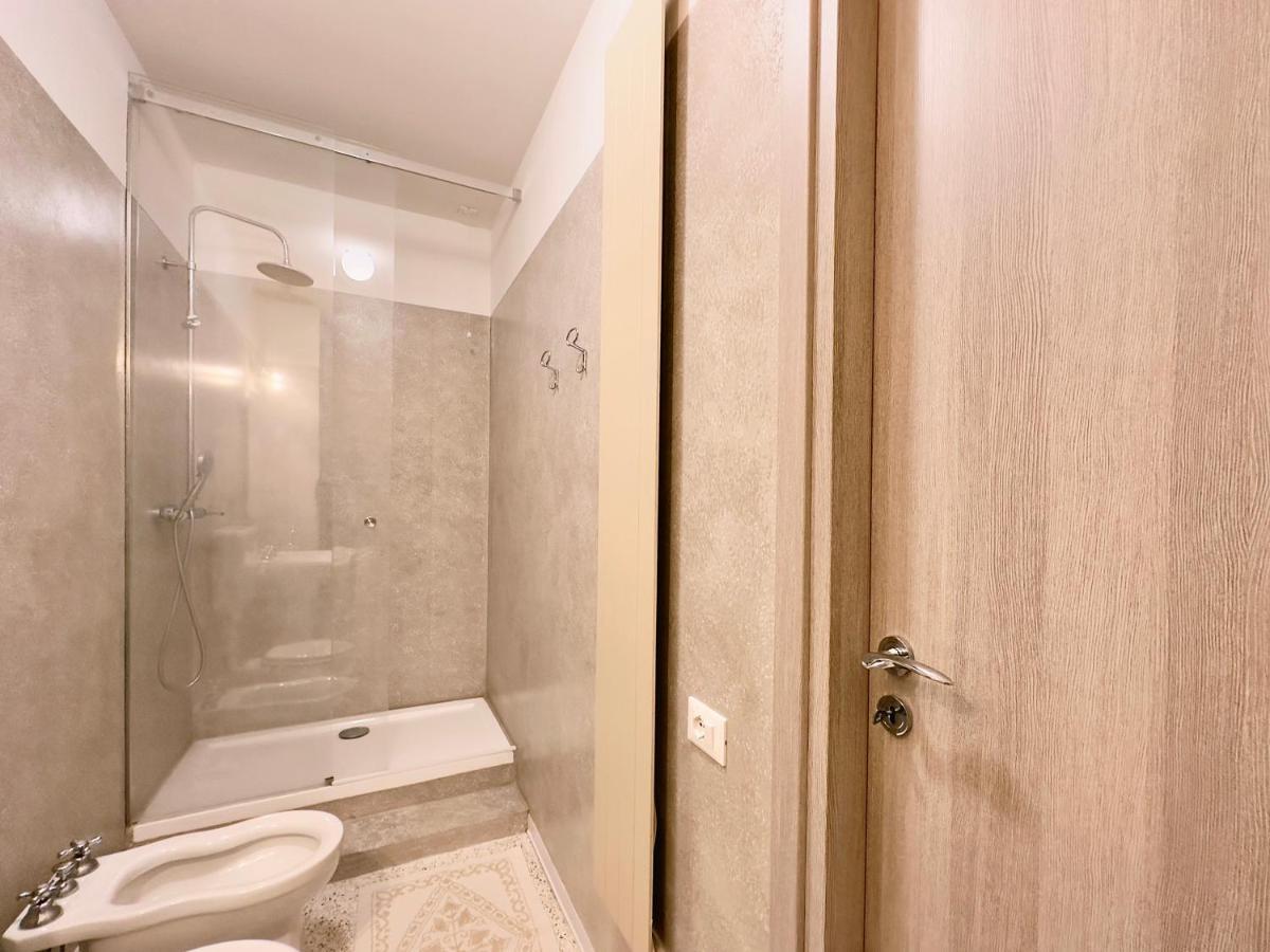 Minimal Apartment Navigli Milão Exterior foto